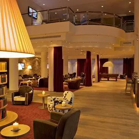 Hotel Pentahotel 4*