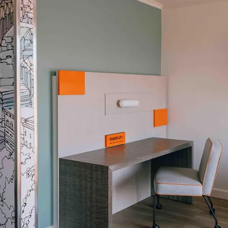 Pentahotel 4*
