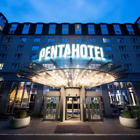 Pentahotel 4*