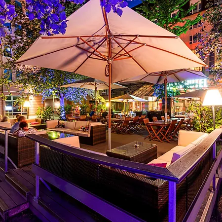 Hotel Pentahotel