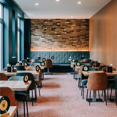 Pentahotel 4* Lipsko