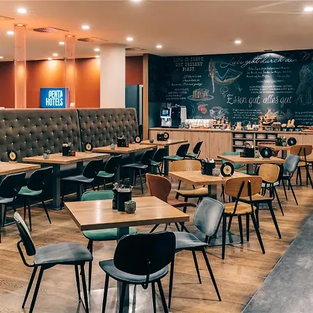 Pentahotel Hotel