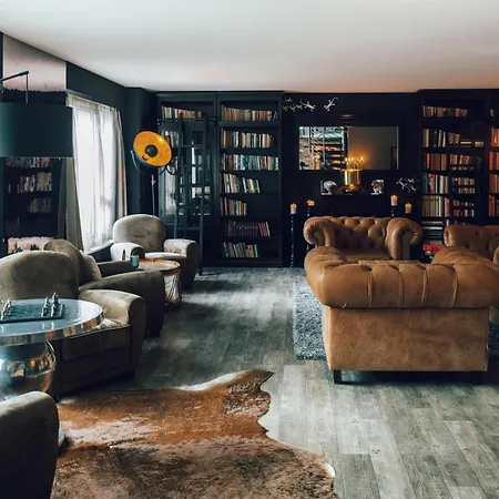Pentahotel Hotel