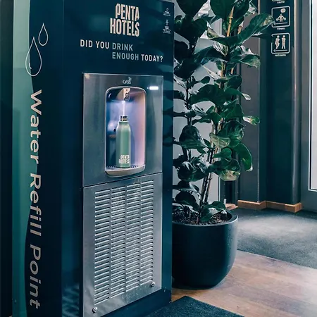 Hotel Pentahotel 4*