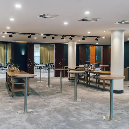 Hotel Pentahotel 4*