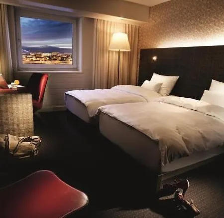 Pentahotel Отель