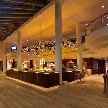 Pentahotel 4*