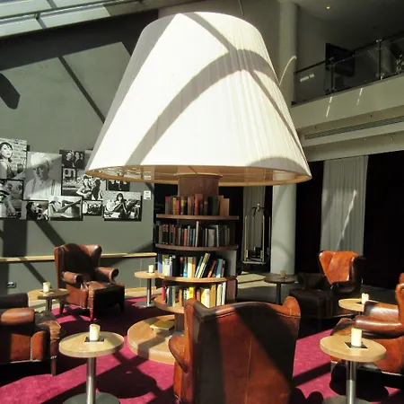 Pentahotel 4*