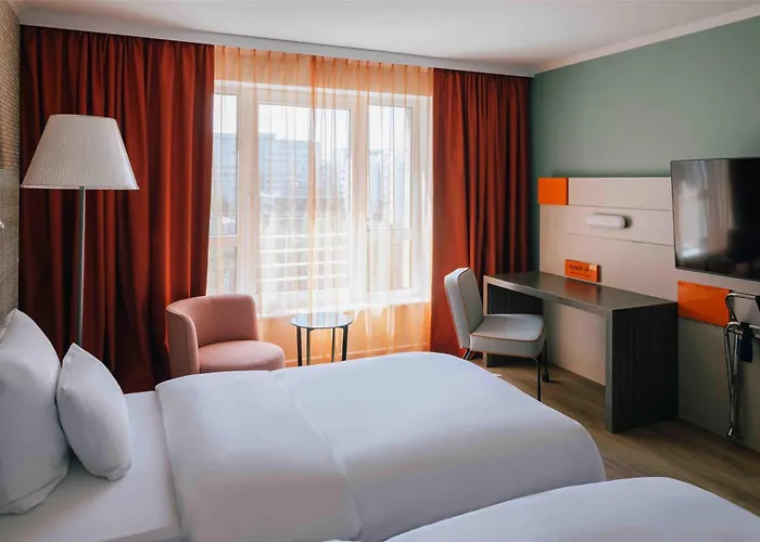 מלון Pentahotel 4*