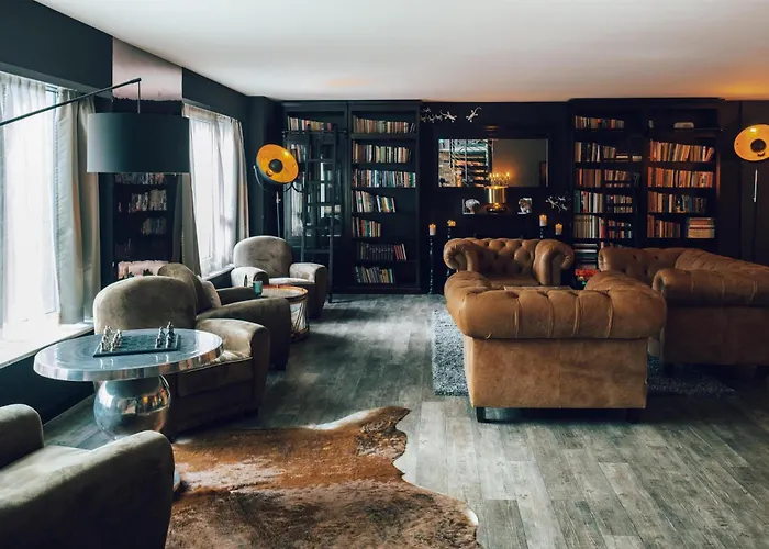 Pentahotel Отель