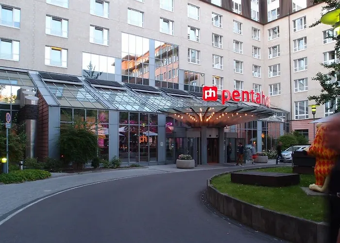 Pentahotel Отель